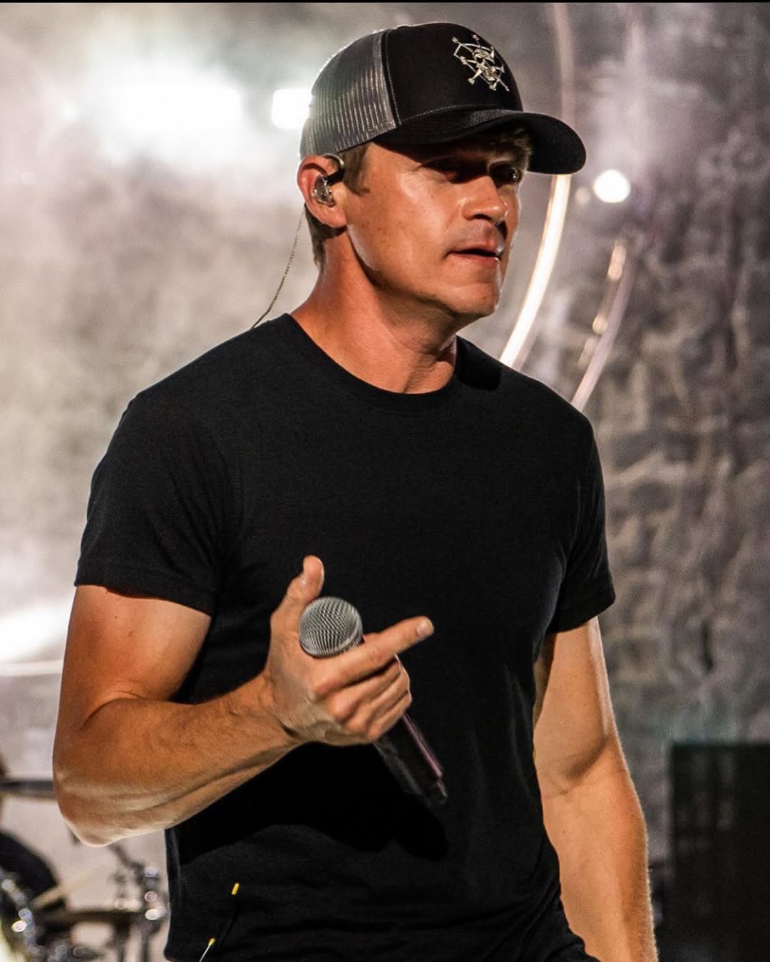 10 Photos of 3 Doors Down's Brad Arnold: Personal Life, Cause of Death and Music Legacy