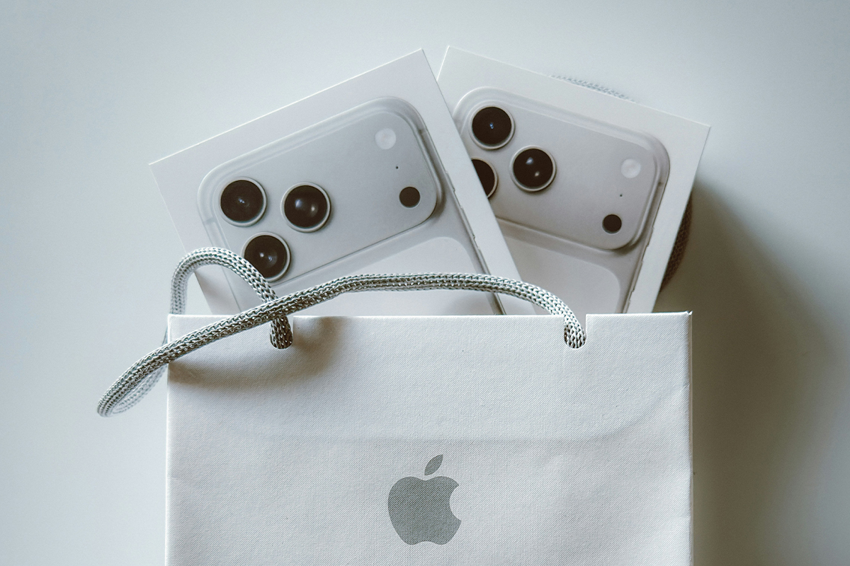 iPhone Fold Leak: Apple Agrees To Massive Price Hike, Samsung To Reportedly Supply 12GB RAM