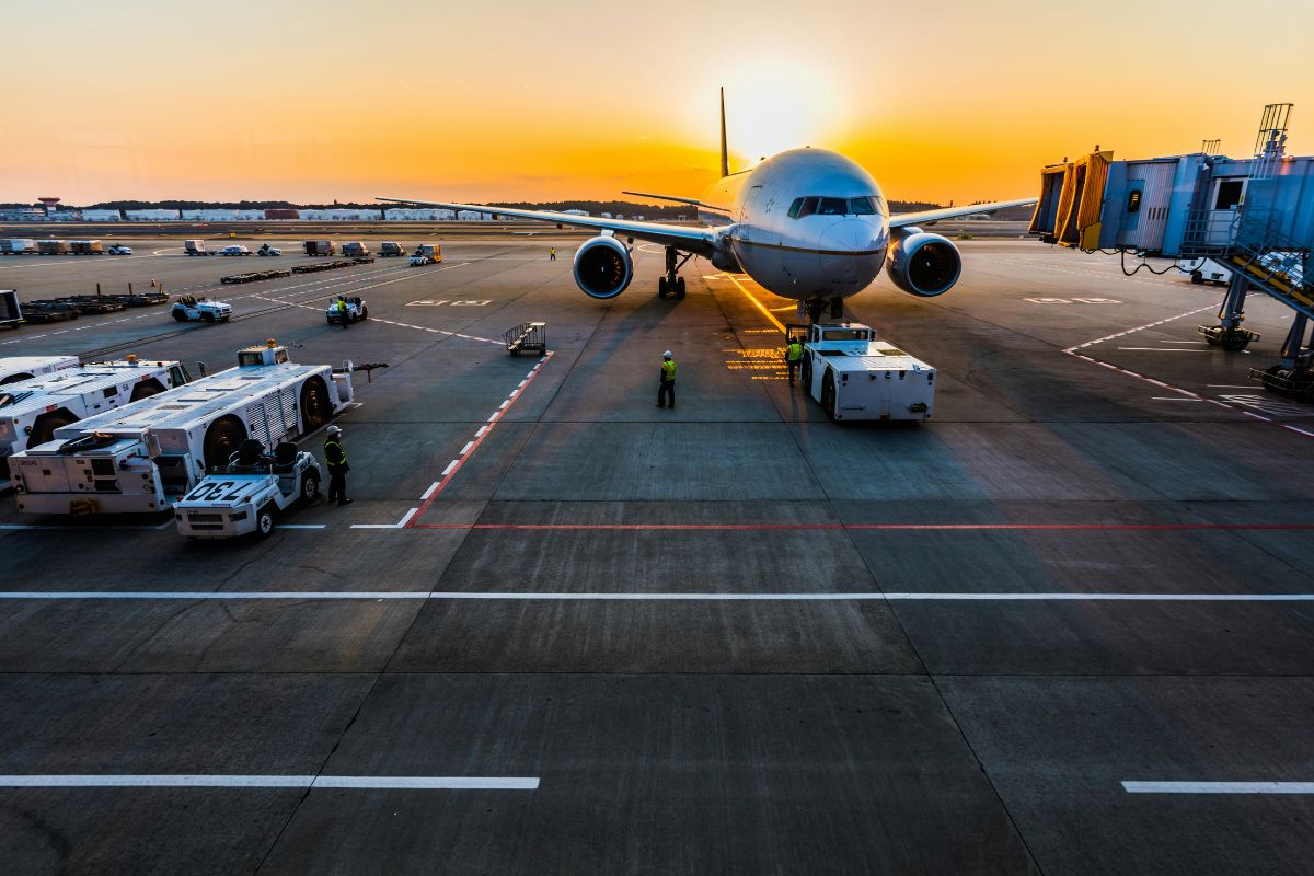 El Paso Flights Halted Then Restarted: What Really Happened With FAA Airspace Lockdown?