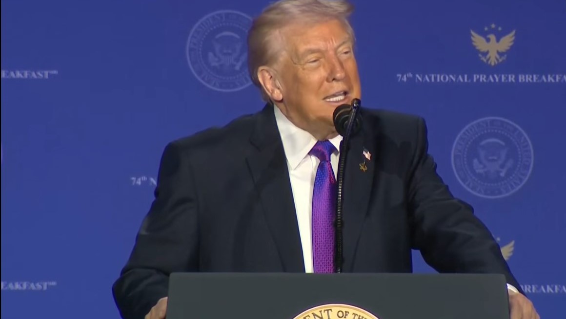 Trump's Announcement of Voter ID Use Plan Ahead of High-Stakes Midterm Elections Provokes Outrage