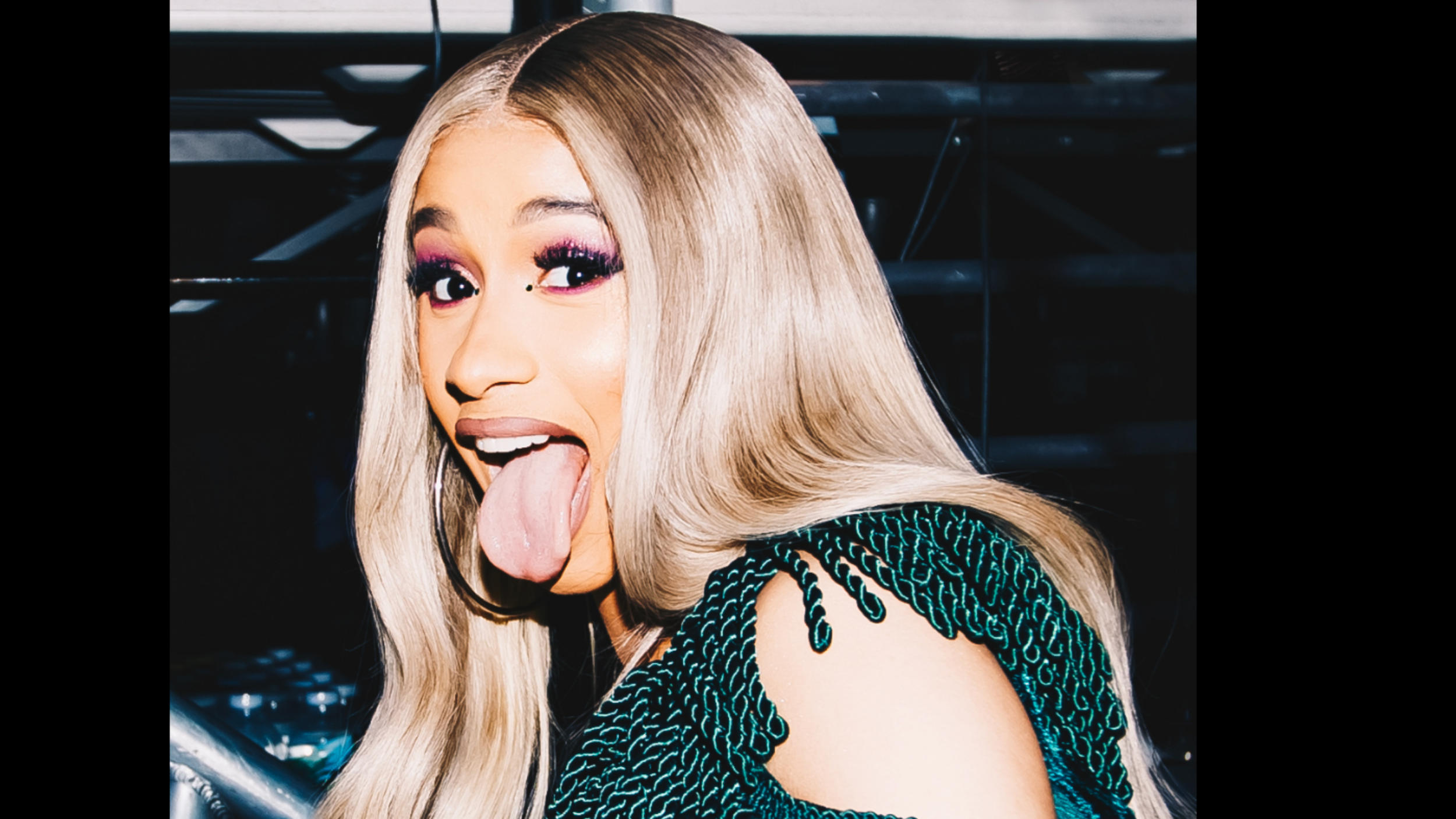 Cardi B Has the Best Reaction to Nicki Minaj's Sister Attending Her Concert Amid Rappers' Feud