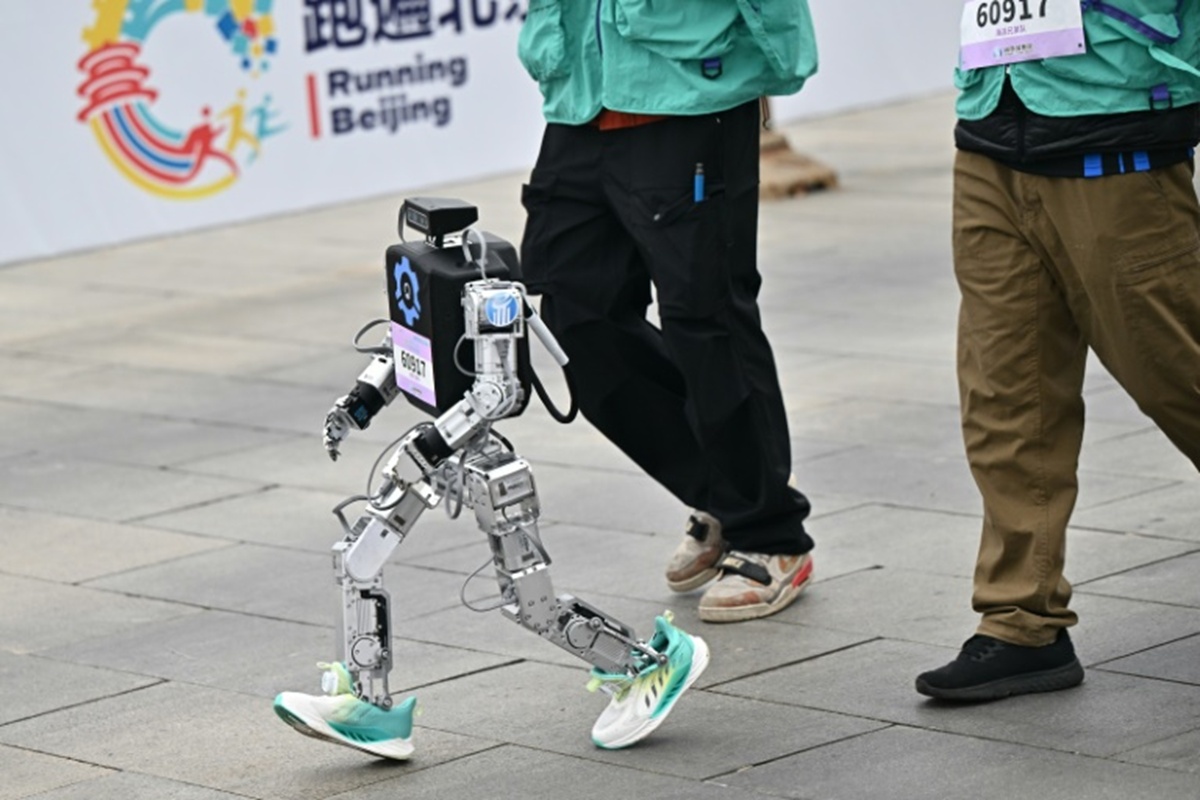Humanoid robot