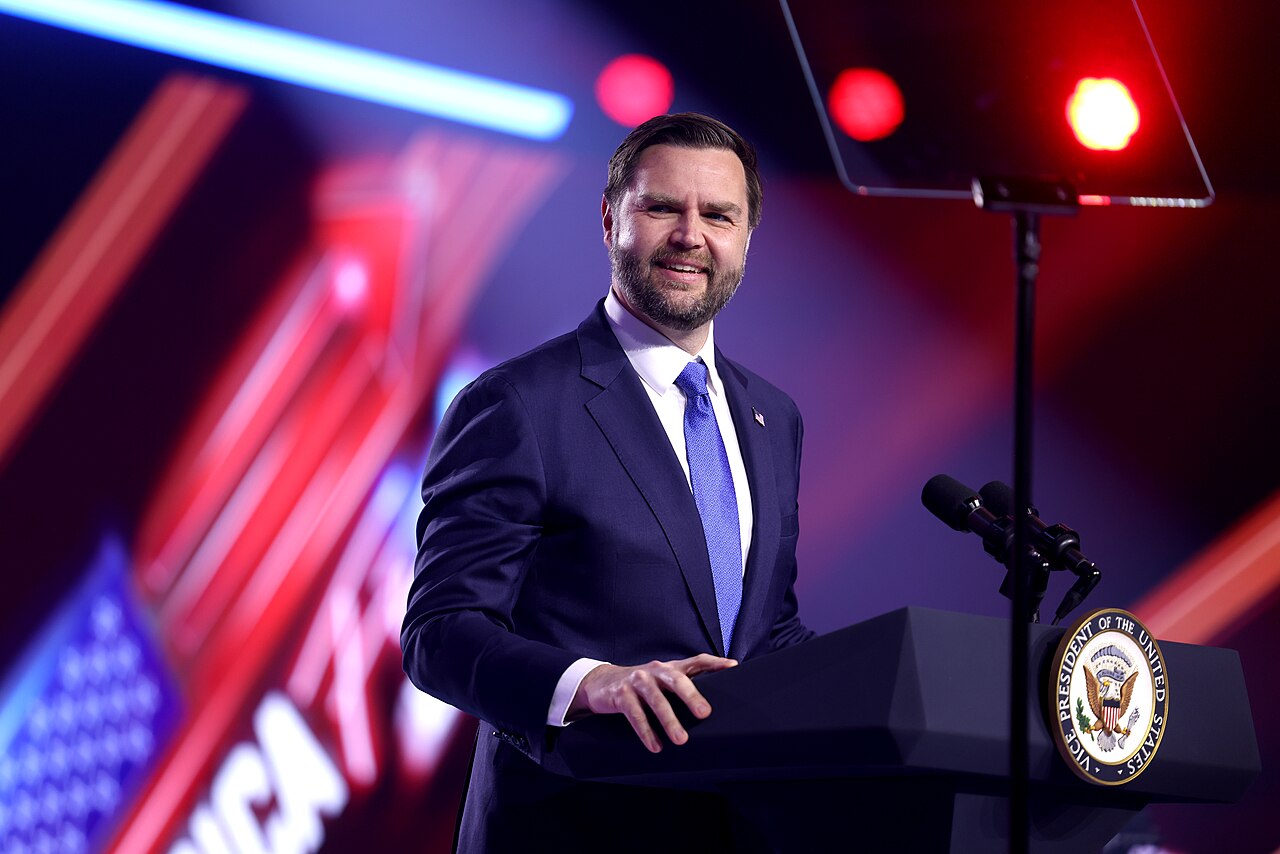 J.D. Vance Apologises to Catholic Bishops Over Claims Church Profits From Migrants