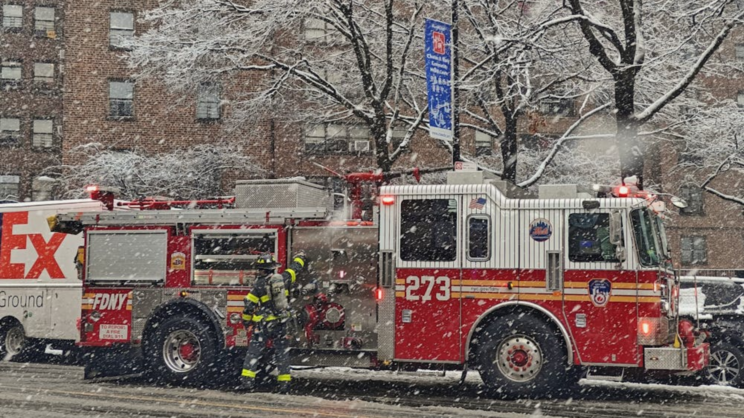 NYC Travel Ban Shuts Down Streets and Bridges Amid Massive Snowstorm Chaos—What You Need to Know as Millions Left Stranded
