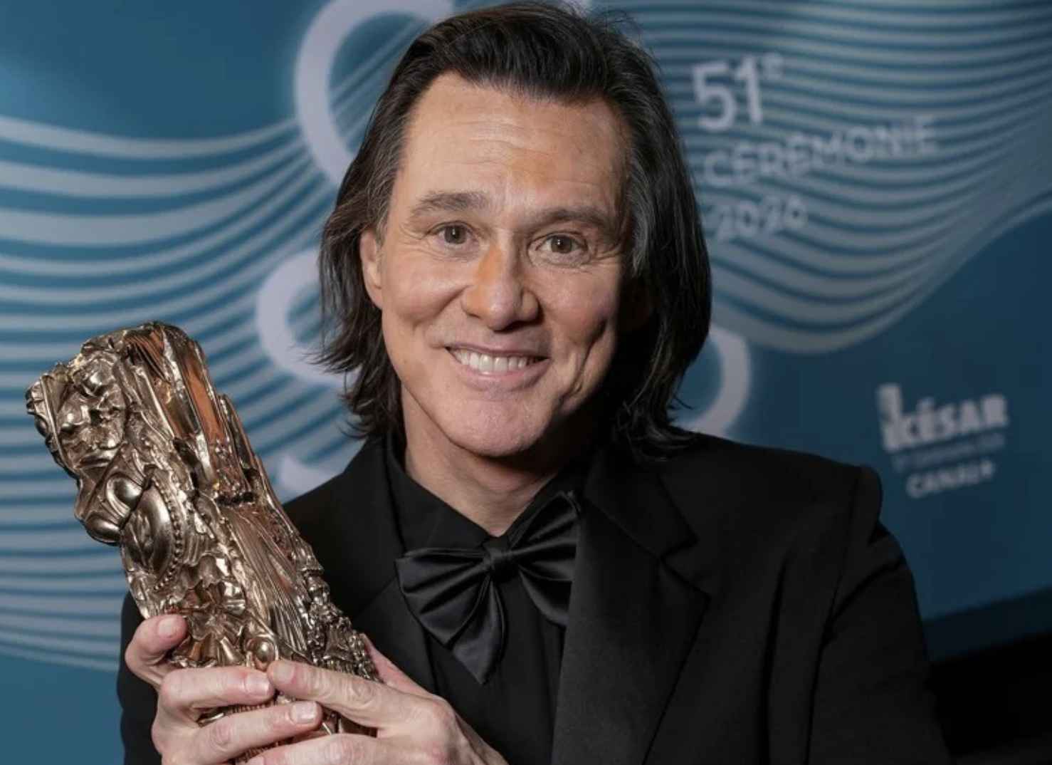 'Botched' Surgeon Addresses Jim Carrey's Rumoured Plastic Surgery After Unrecognisable Appearance at César Film Awards