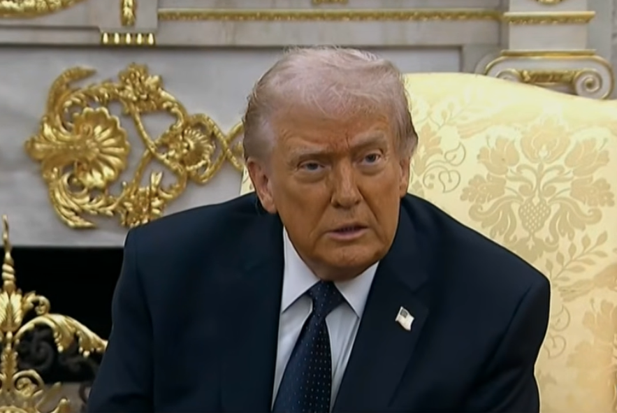 Trump Issues Warning To Wall Street After Secret White House Meeting With Coinbase CEO