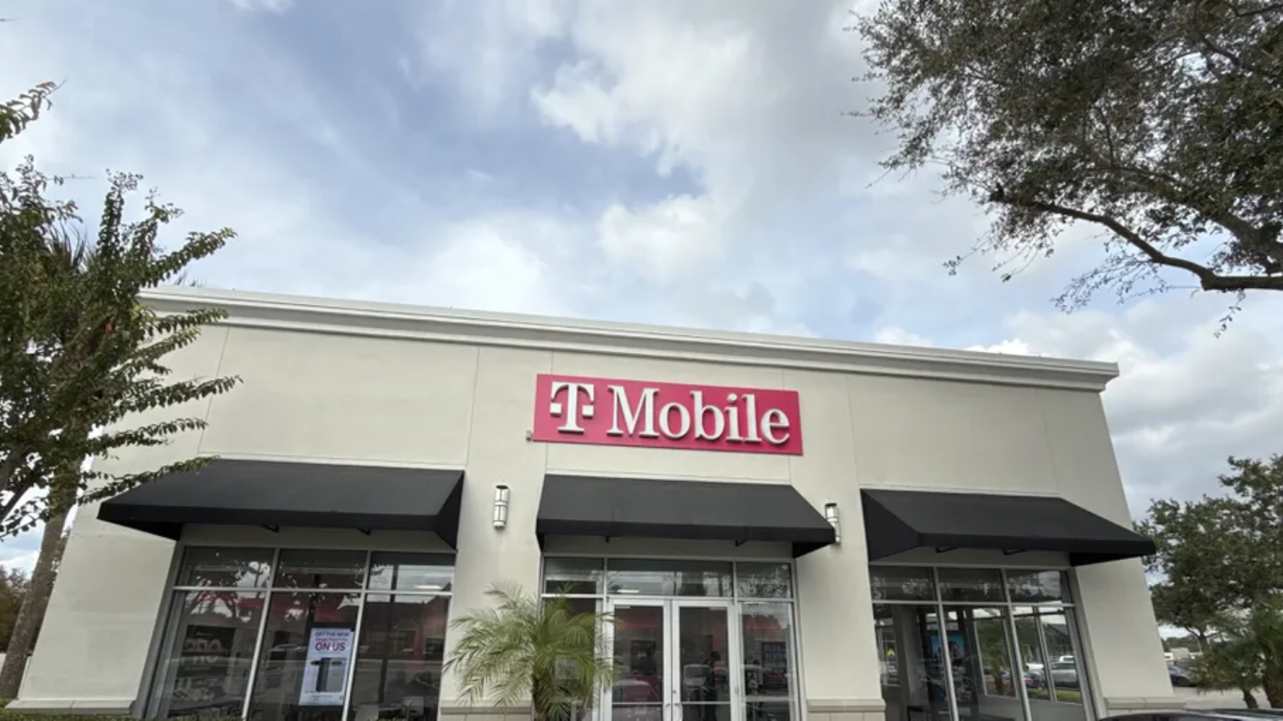 T-Mobile $200 Gift Card Lawsuit Update: What Customers Need to Know About Missing Rewards