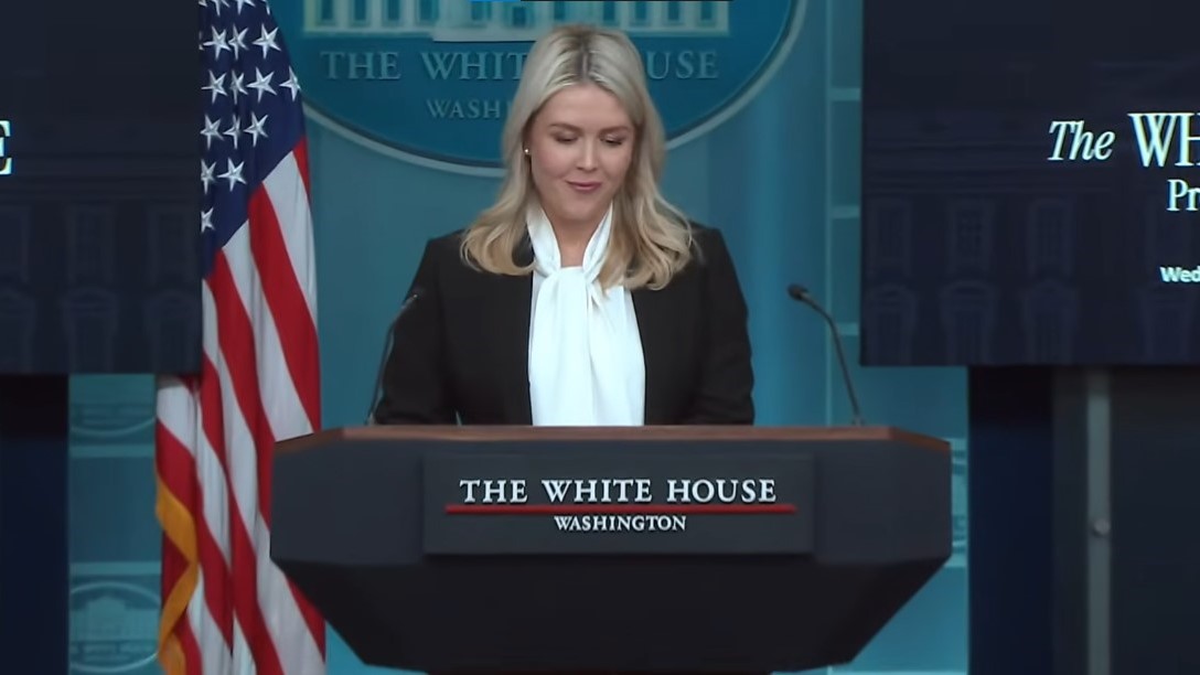 Karoline Leavitt Draft Comments Ignite Outrage as Mothers Fear Children Could Be Pulled Into Foreign Wars