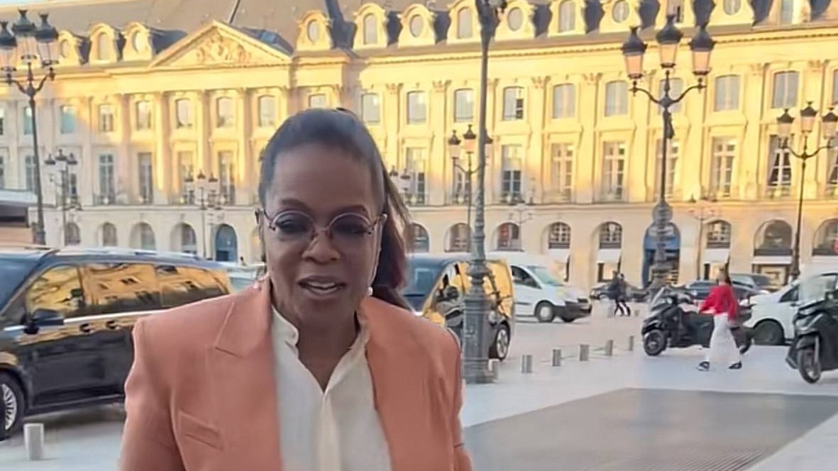 10 Photos of Oprah Winfrey After Extreme Weight Loss That Sparks Ozempic Buzz
