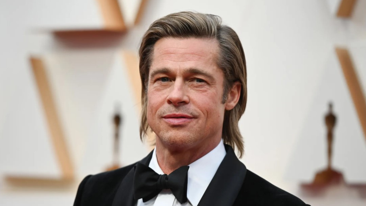 Did Brad Pitt Undergo Plastic Surgery? Top Surgeon Claims Star Had 'Feminising' Surgery to Keep Youthful Look