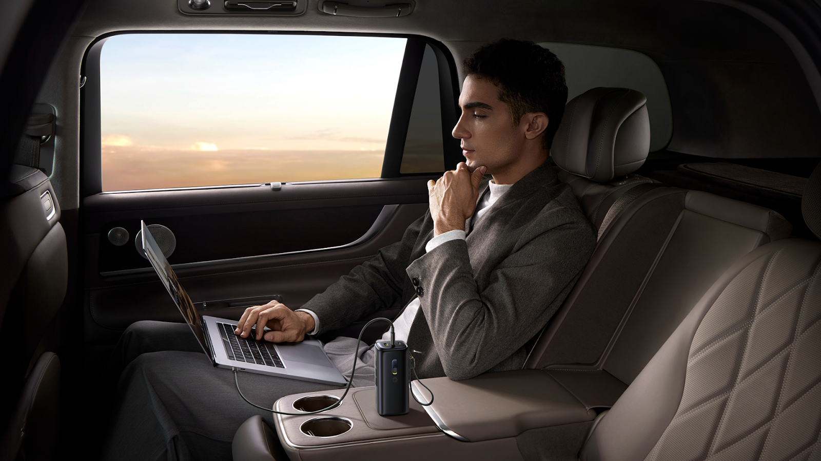 Portable Internet Meets Fast Charging in the Baseus EnerGeek GX11