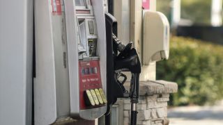 Gas