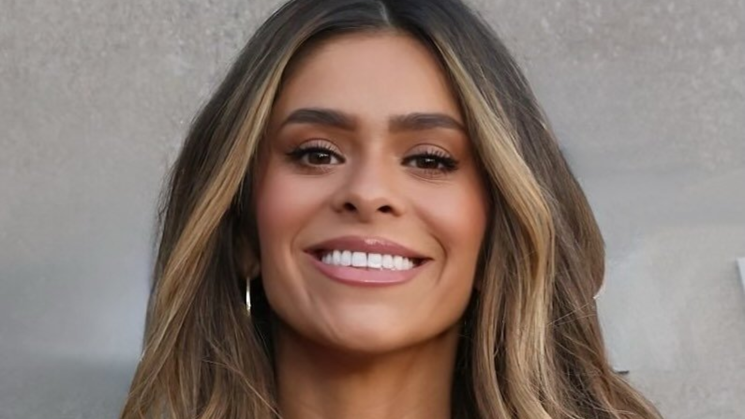 10 Photos of 'Bachelorette' Star Taylor Frankie Paul Now Under Scrutiny