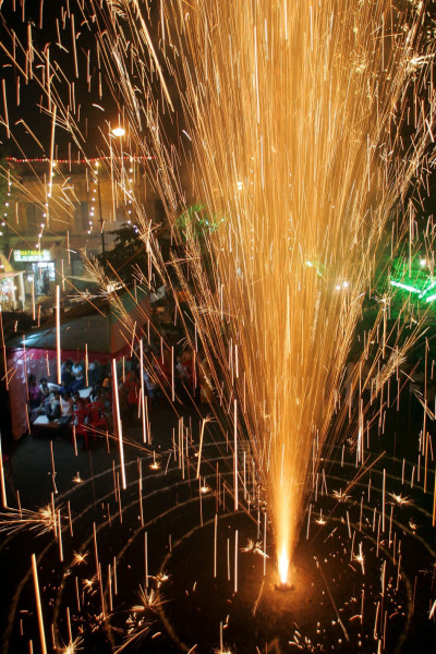 Festive Season Across the World Halloween in the U.S. and Diwali 2011, Festival of Lights in India Breathtaking Diwali PHOTOS Festive Season Across the World Halloween in the U.S. and Diwali 2011, Festival of Lights in India Breathtaking Diwali PHOTOS