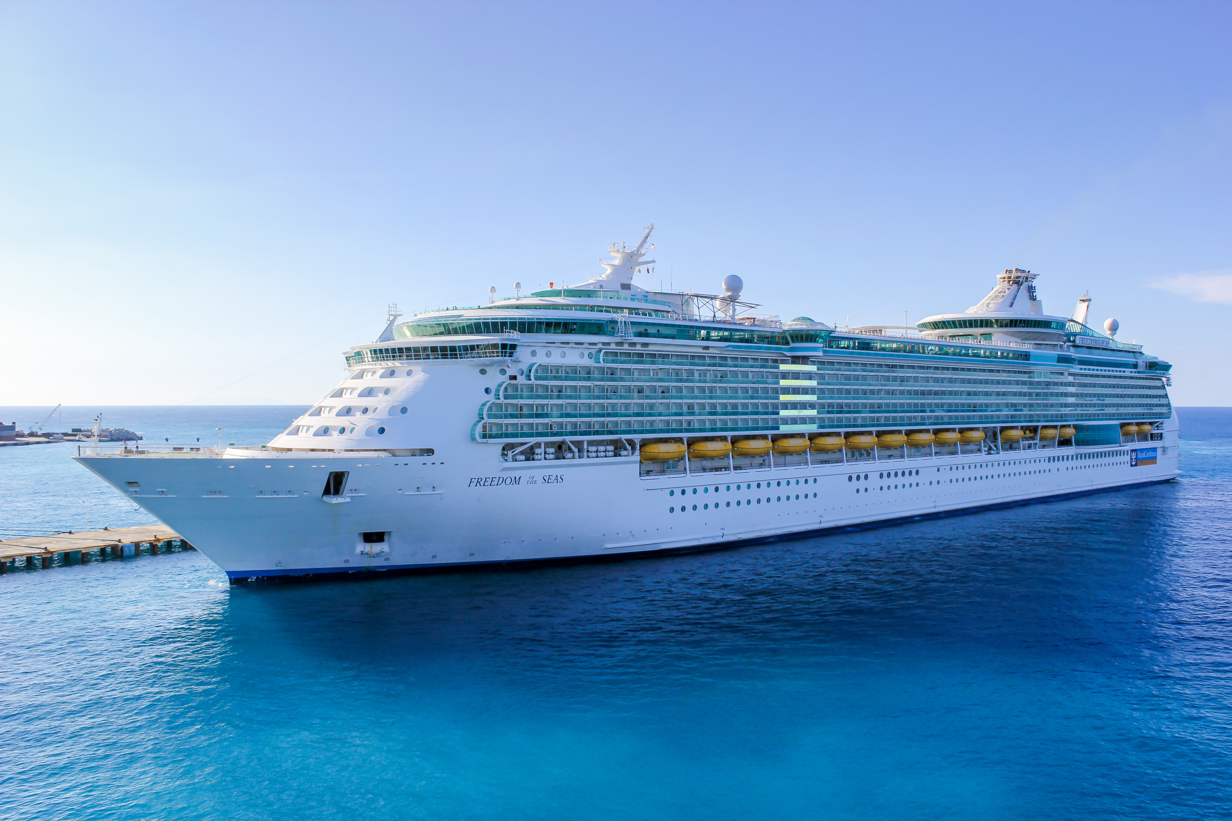 Why Is Royal Caribbean Cancelling So Many 2027 Cruises? What Passengers Need to Know