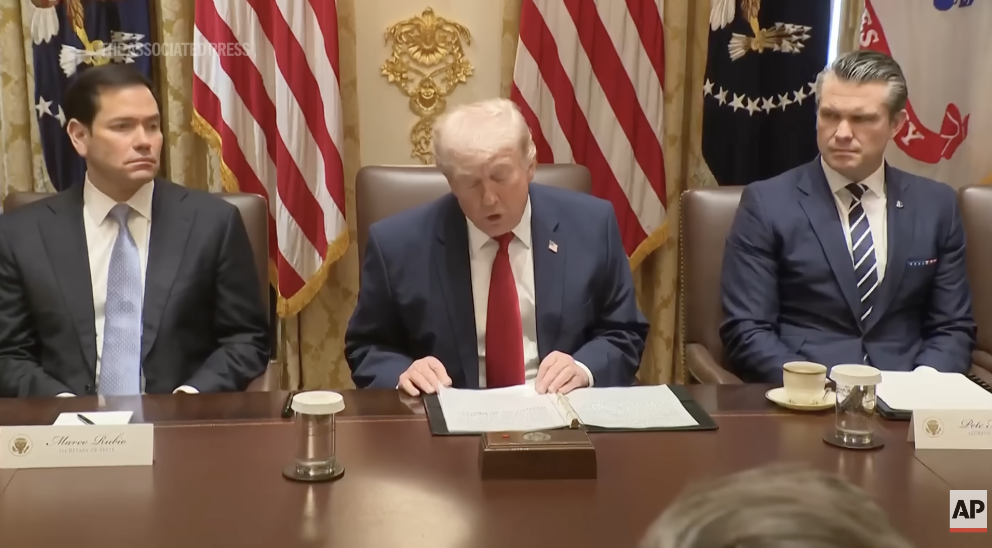 Pete Hegseth Humiliated: Secretary of War Facing 'Bus' Rumours After Donald Trump Reveals Nasty Private Review