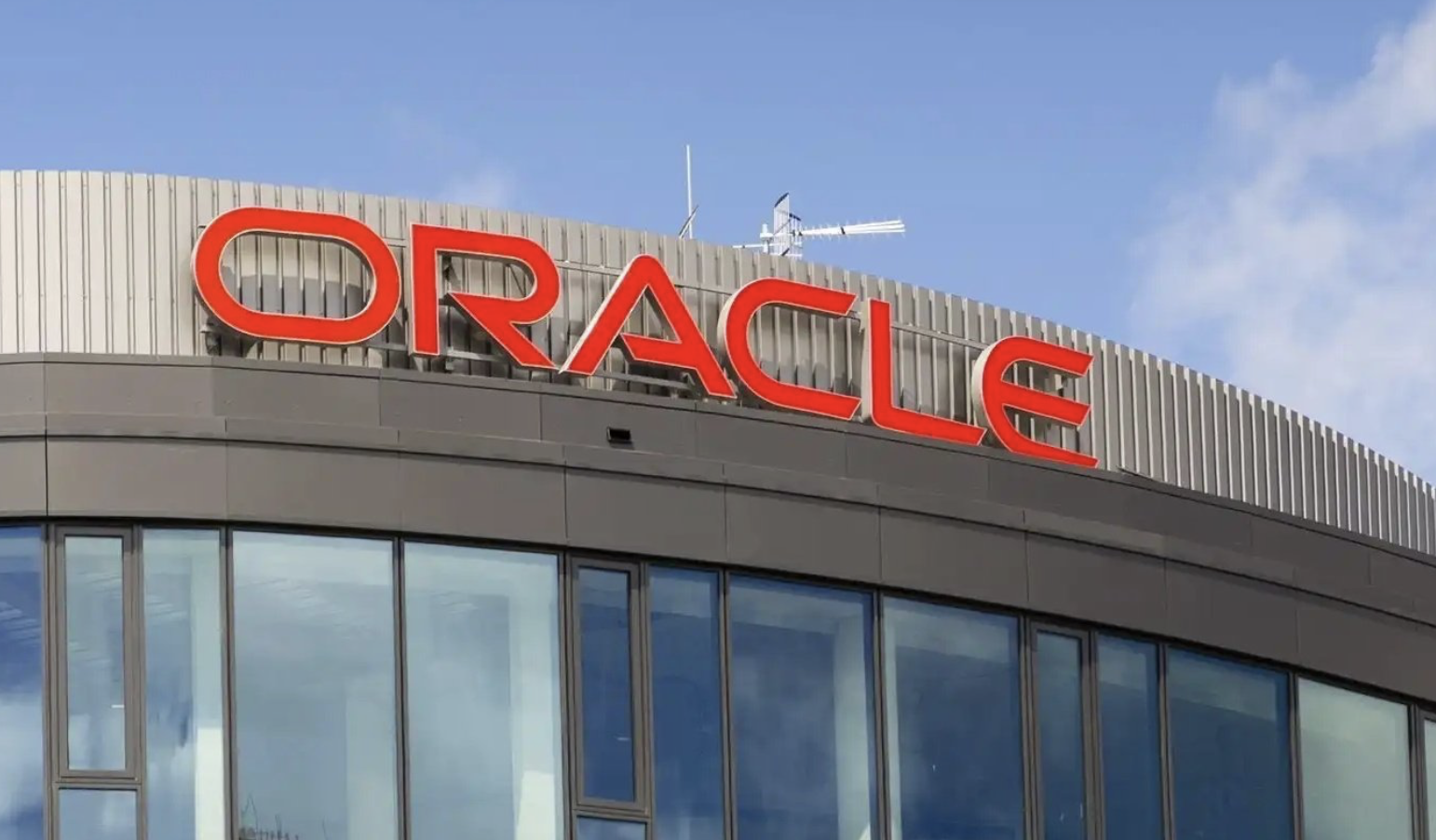 Oracle Layoffs: 10,000+ Staff Axed in Global '6 AM Email' From Anonymous Leadership