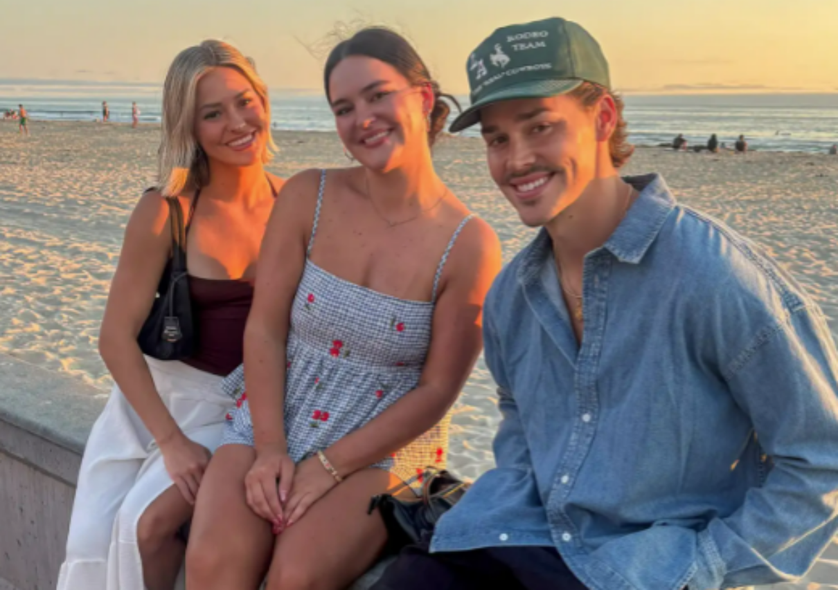 Tatum Beck, Haley Beck, Noah Beck 