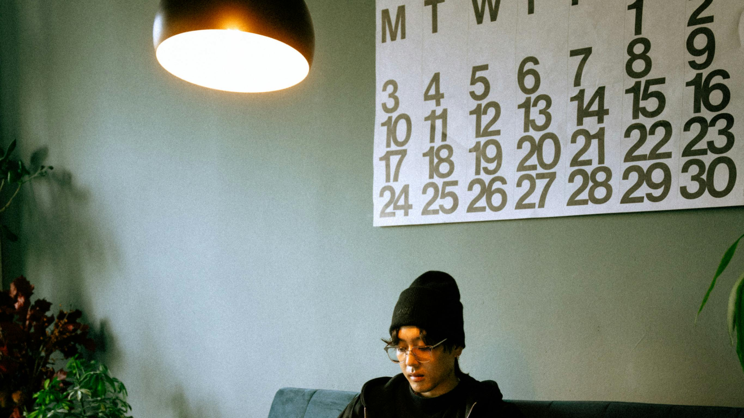 UK 'On Brink' Of Recession — 250,000 People Could Lose Jobs By Mid-2027 Due To Iran War