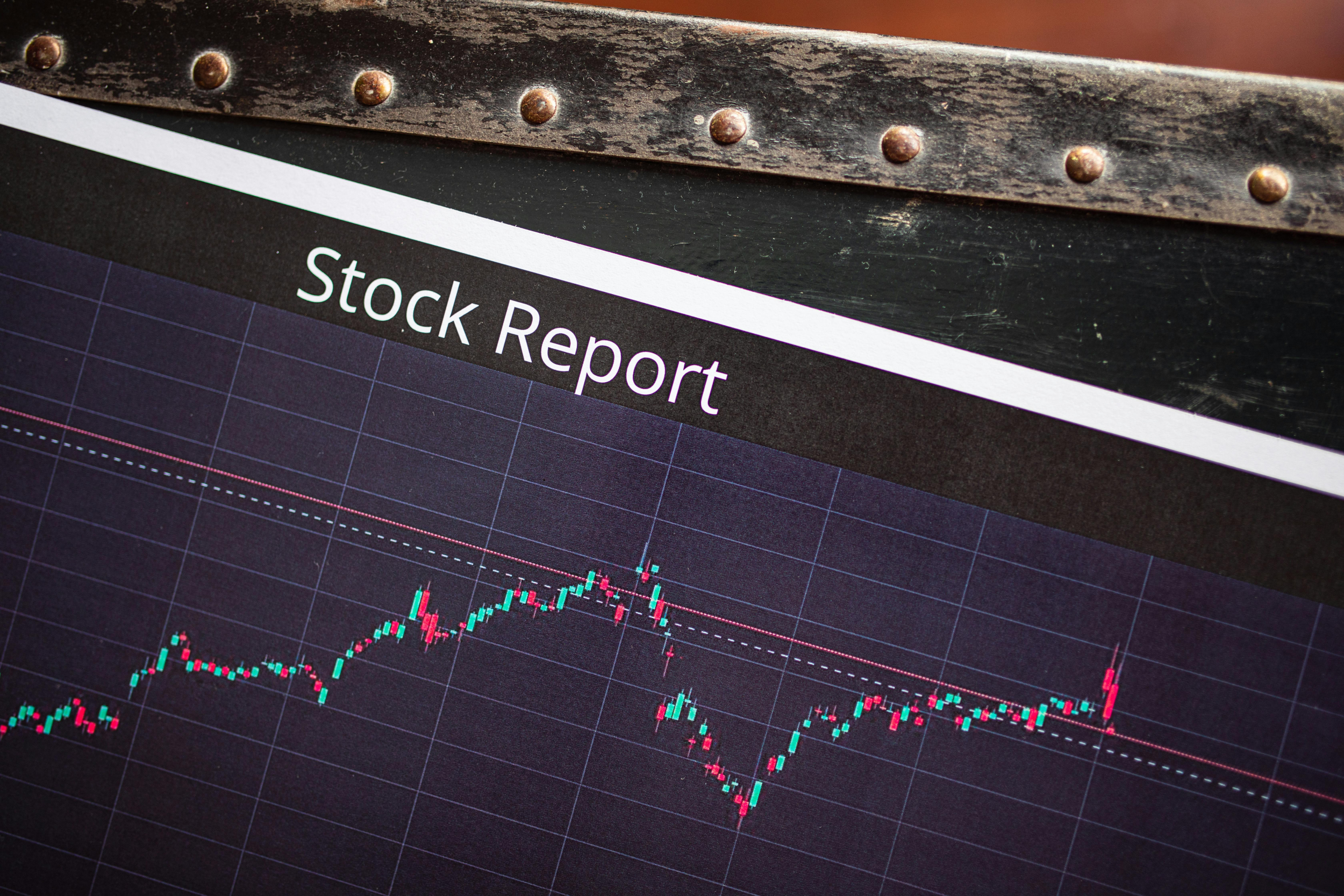 $27 Trillion Created In 10 Years — The 15 Stocks That Made Investors Rich Through Compounding