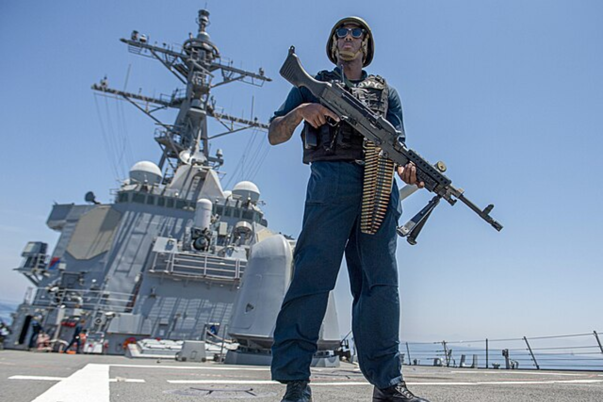 Ken Griffin Warns Global Recession 'Inevitable' If Strait Of Hormuz Stays Shut: Flags 'Mistake' In Iran Strategy