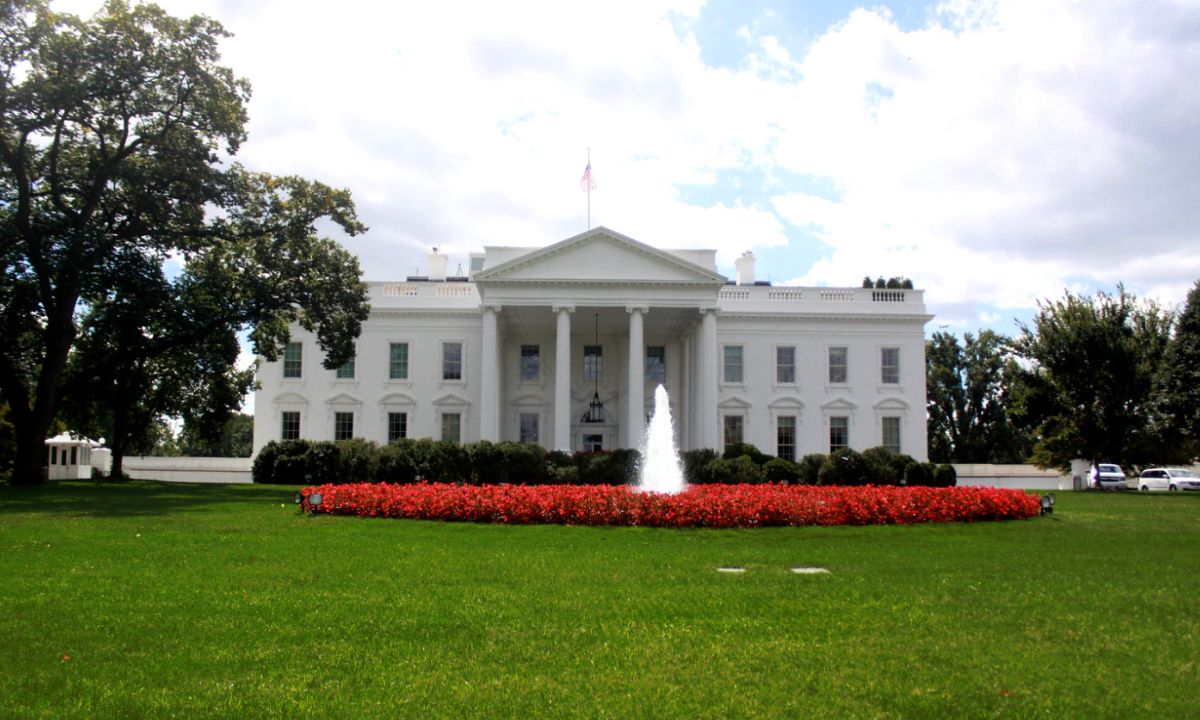 Companies Troll DoorDash and Trump After White House Delivery Stunt Goes Badly Wrong