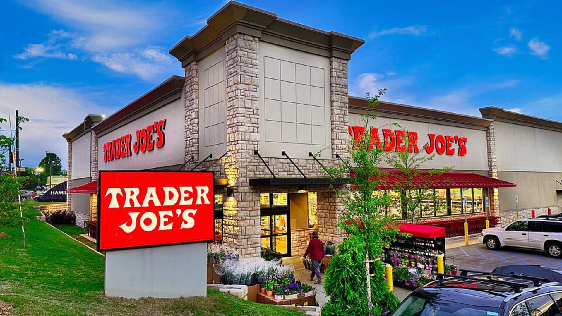 Trader Joe's To Pay $7.4M After Printing 10 Credit Card Digits On Receipts