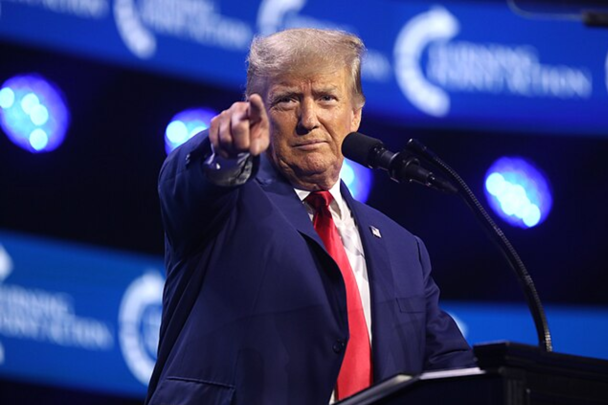 'Don't Reject Me!' Trump Fundraising Email Lures MAGA With Bogus Advisory Board Seat