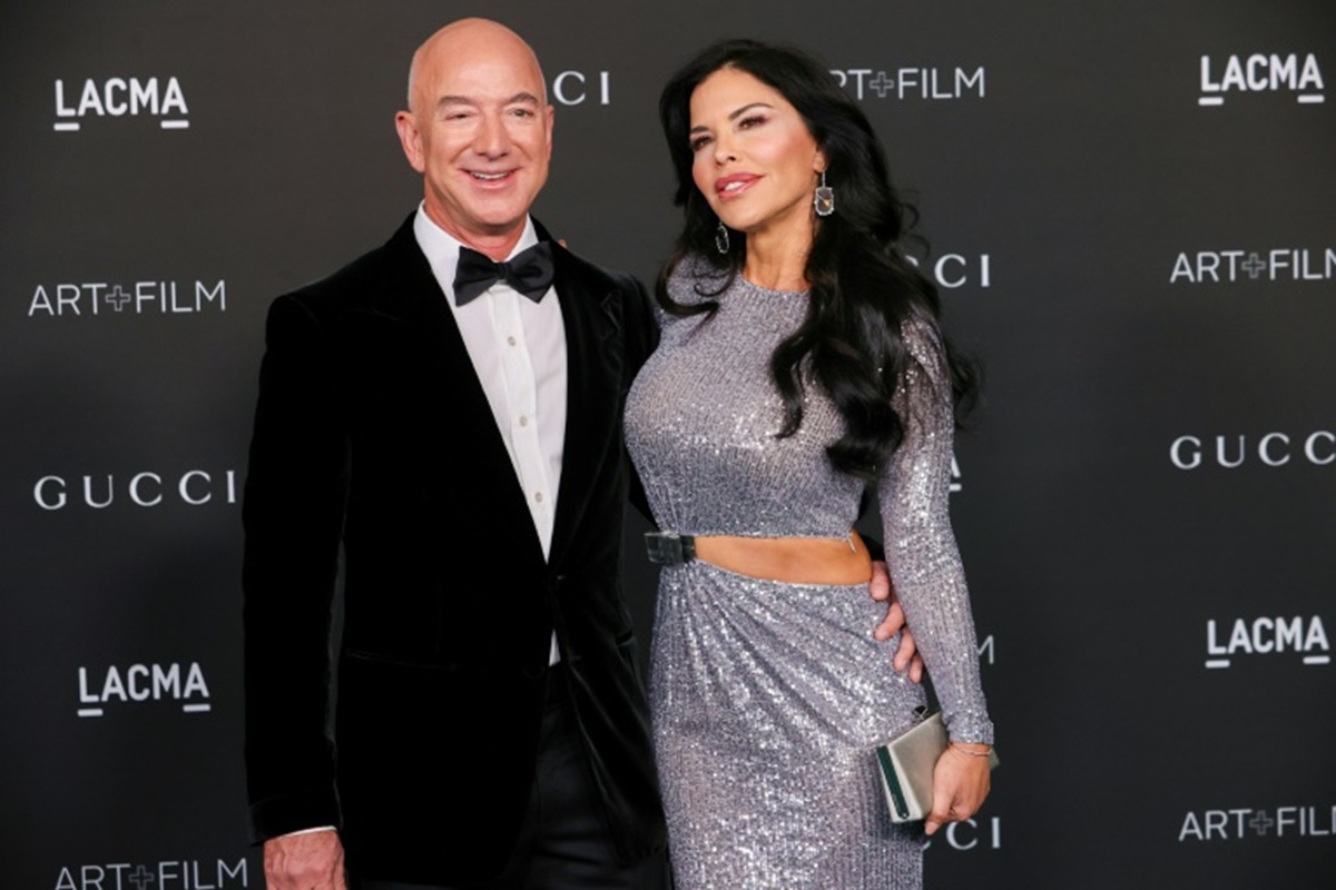 Jeff Bezos and Lauren Sanchez