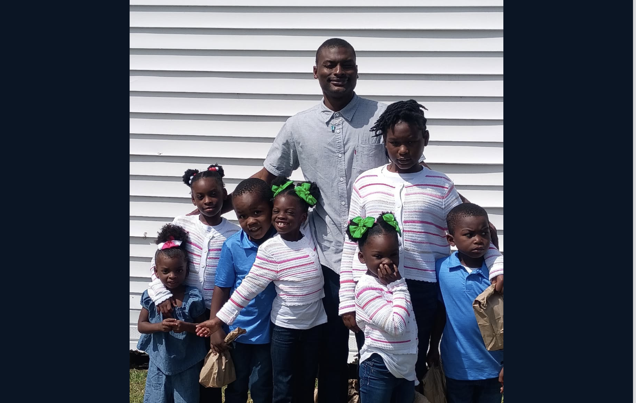 Shamar Elkins Posted an Easter Photo With All Seven Children He Would Kill Days Later — 'What a Blessed Day'