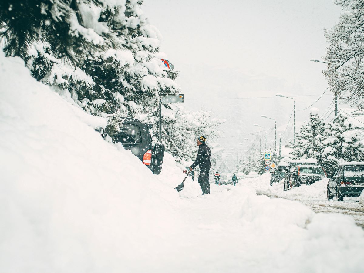 Heavy Snow Warning: Which States Face Dangerous Spring Storm in Latest Weather Forecast Today