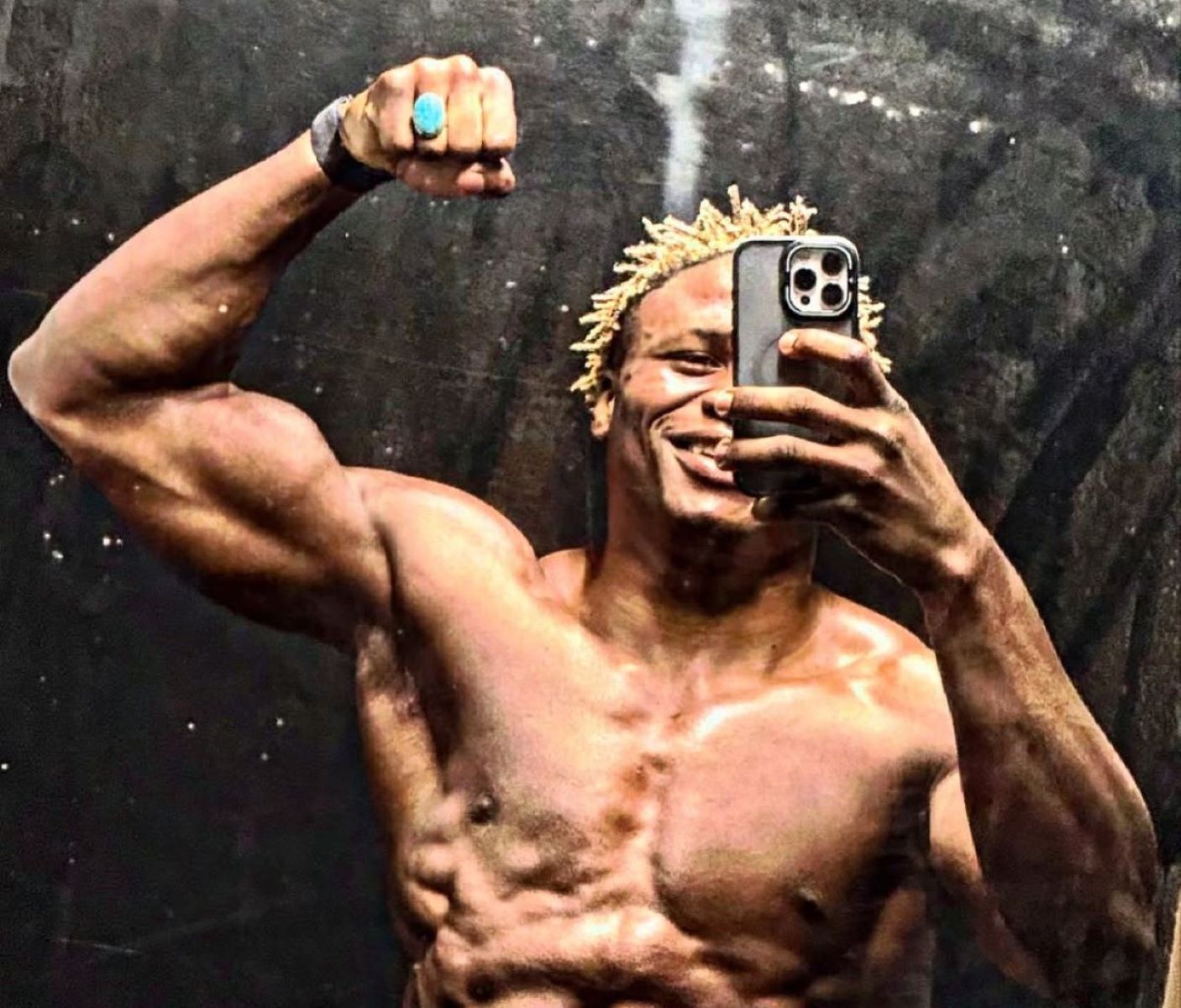 UFC fighter Ateba Gautier