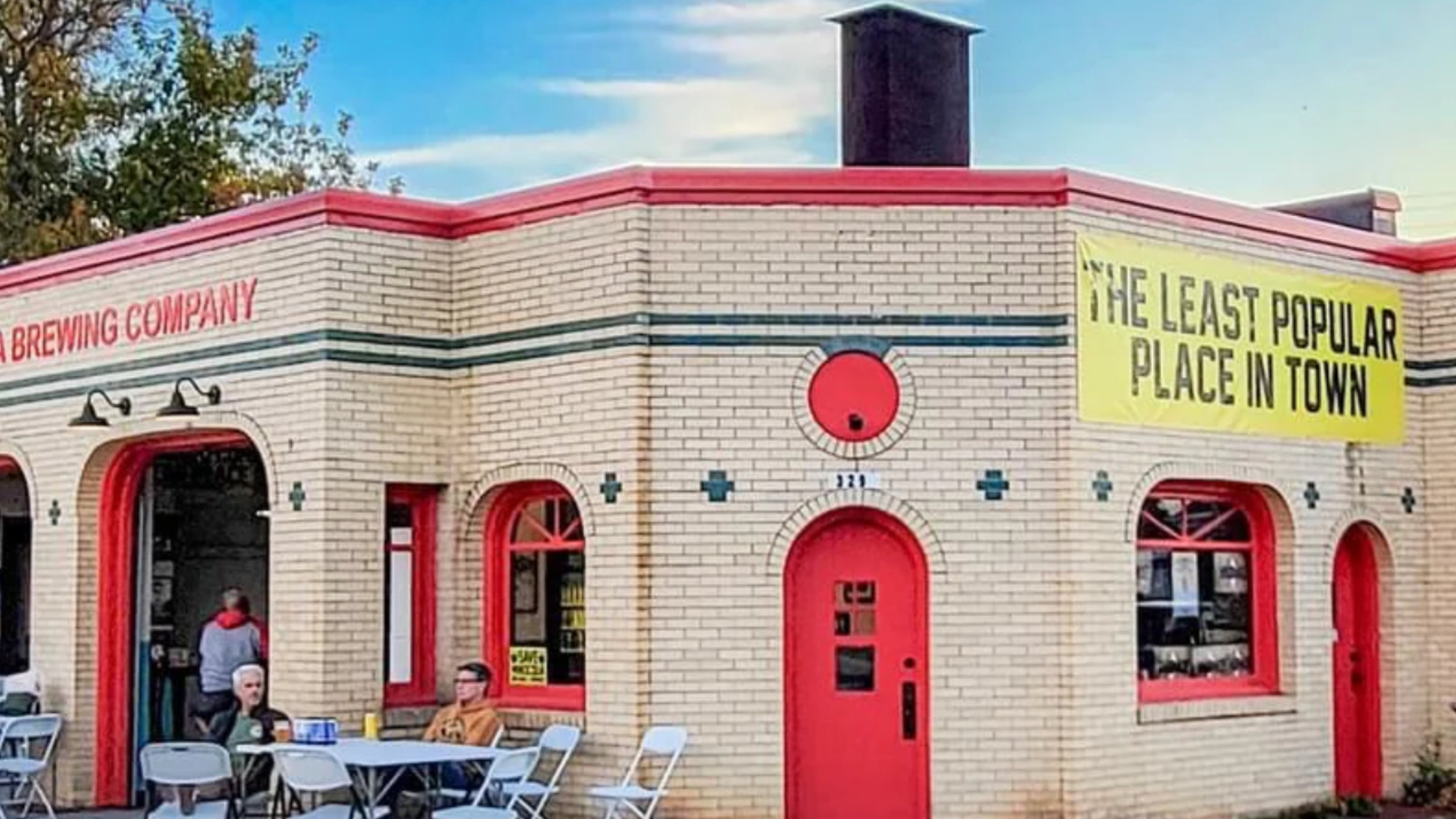 'Free Beer, All Day Long, The Day He Dies': Outrage As Wisconsin Brewery Offers Free Beer To Celebrate Trump's Death