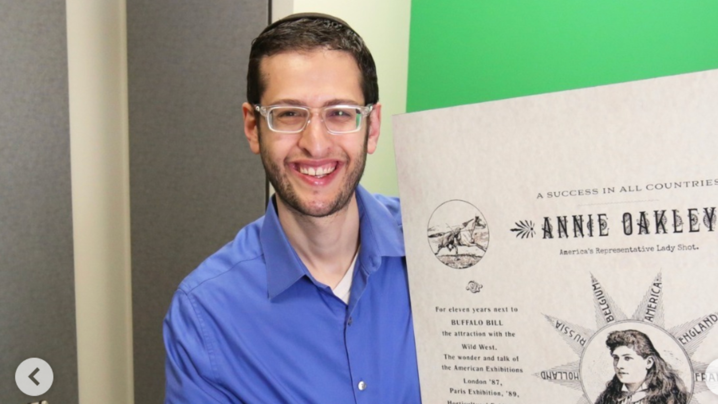 Chicago Man Turned $2,300 Side Hustle Into $2M Business Mailing 'History' — Then Landed Shark Tank Deal