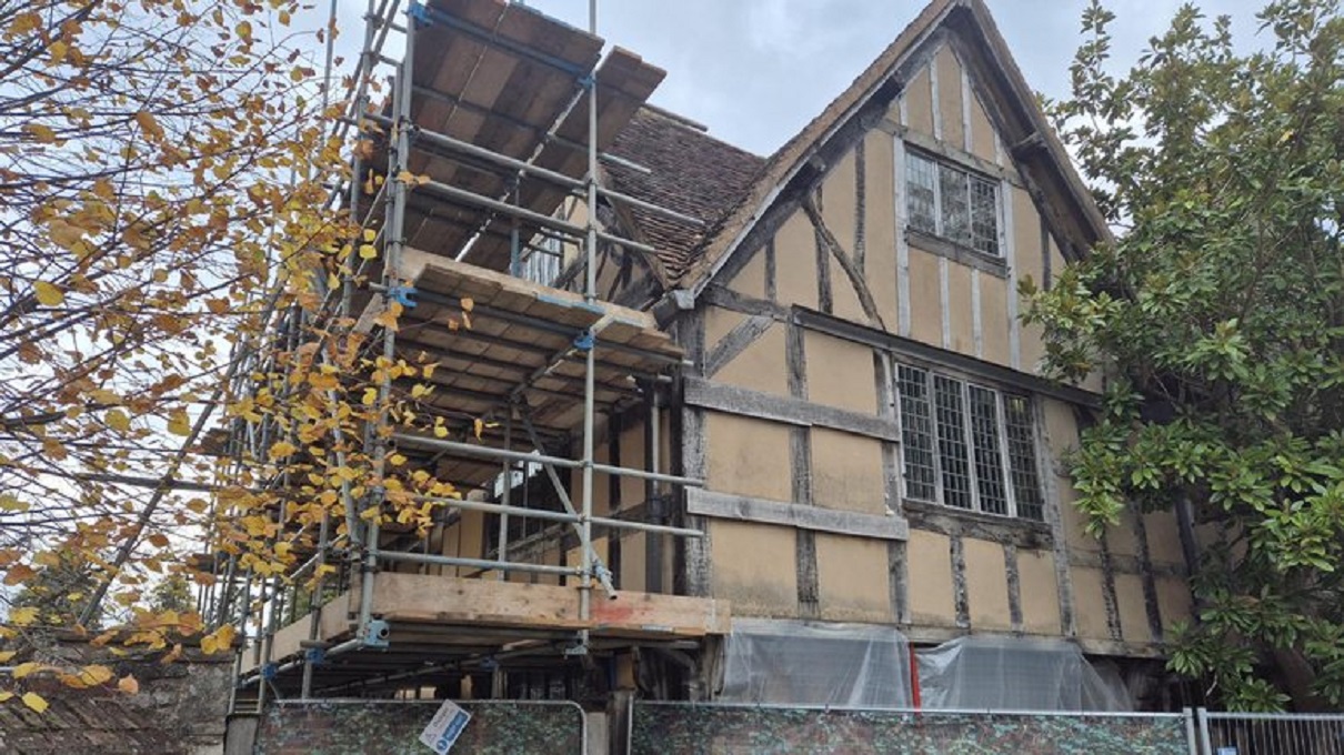 Historic 400-Year-Old Shakespeare Family Home Declared at Risk After Vehicle Reverses Into Building
