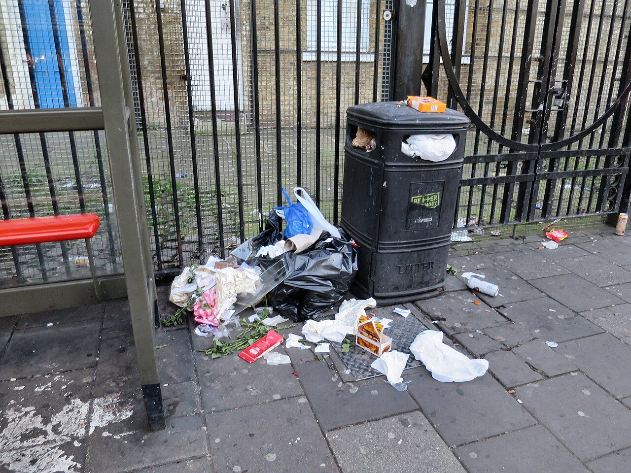 London Mass Shooting: Police Perform Emergency CPR on Victim Beside Rubbish Bin After Capital Attack
