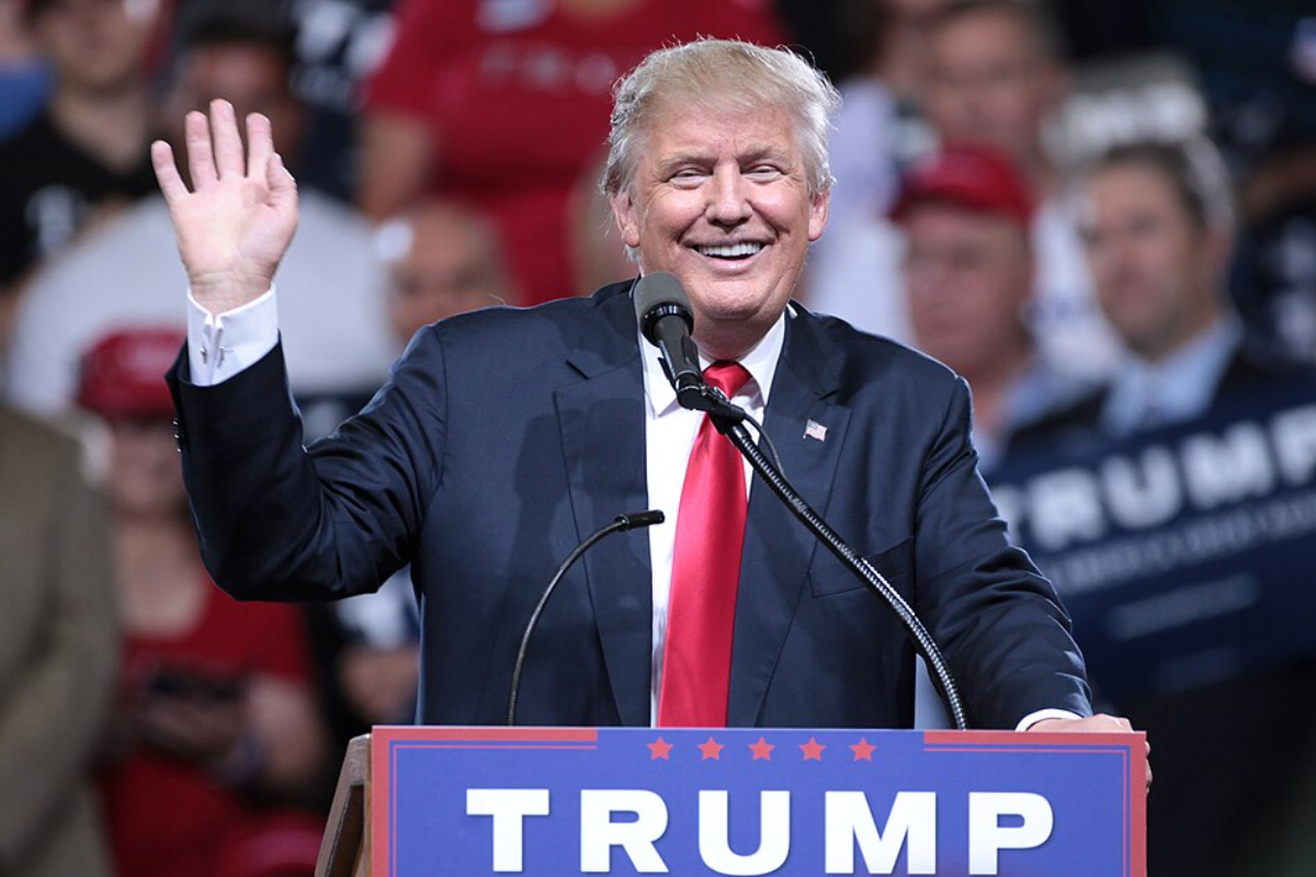 'When Did I Promise $2,000 Checks?': Trump Disowns His Own Truth Social Post as Experts Say Odds Are 'Effectively Zero'