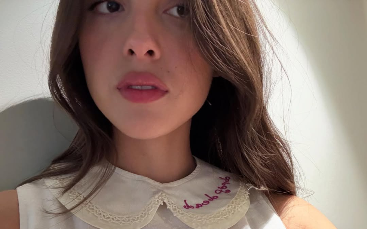 Olivia Rodrigo football fan forum
