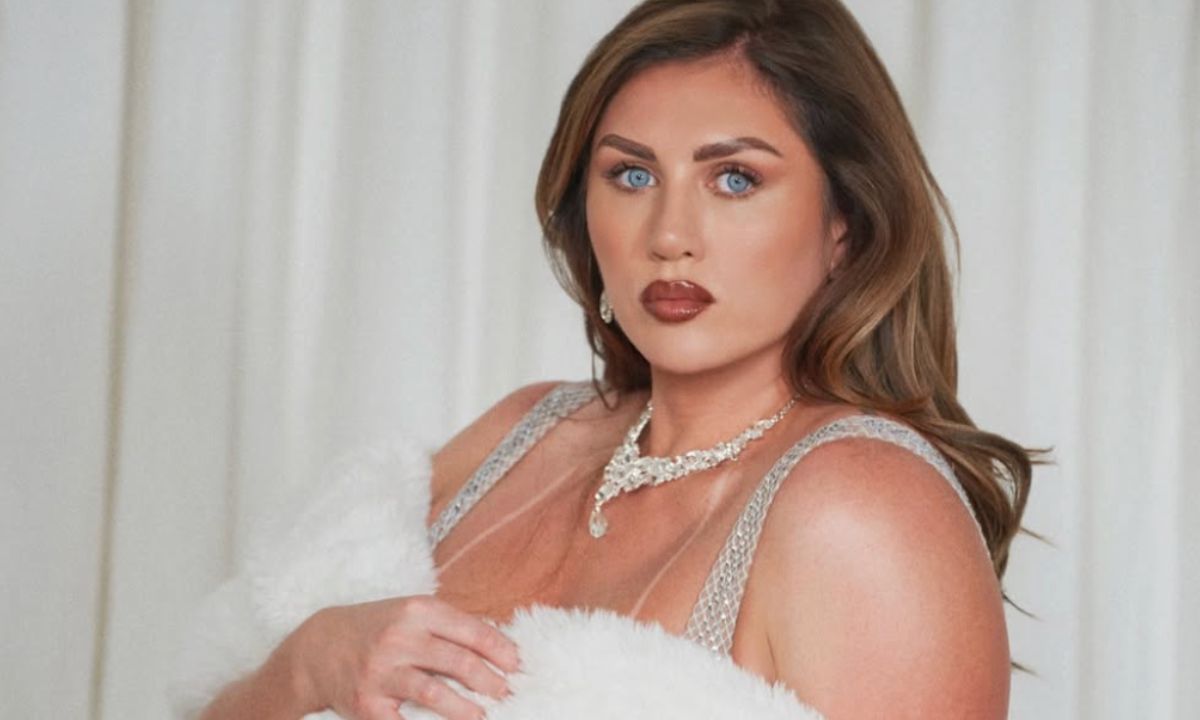 10 Photos of Sophie Hall: The Influencer Who Sued Tyreek Hill After He Broke Her Leg