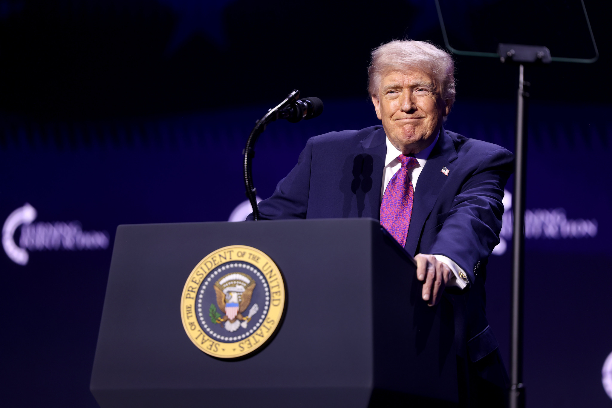 Trump's FCC Shatters Privacy as They Demand Your Government ID Before Approving Any New Phone Number
