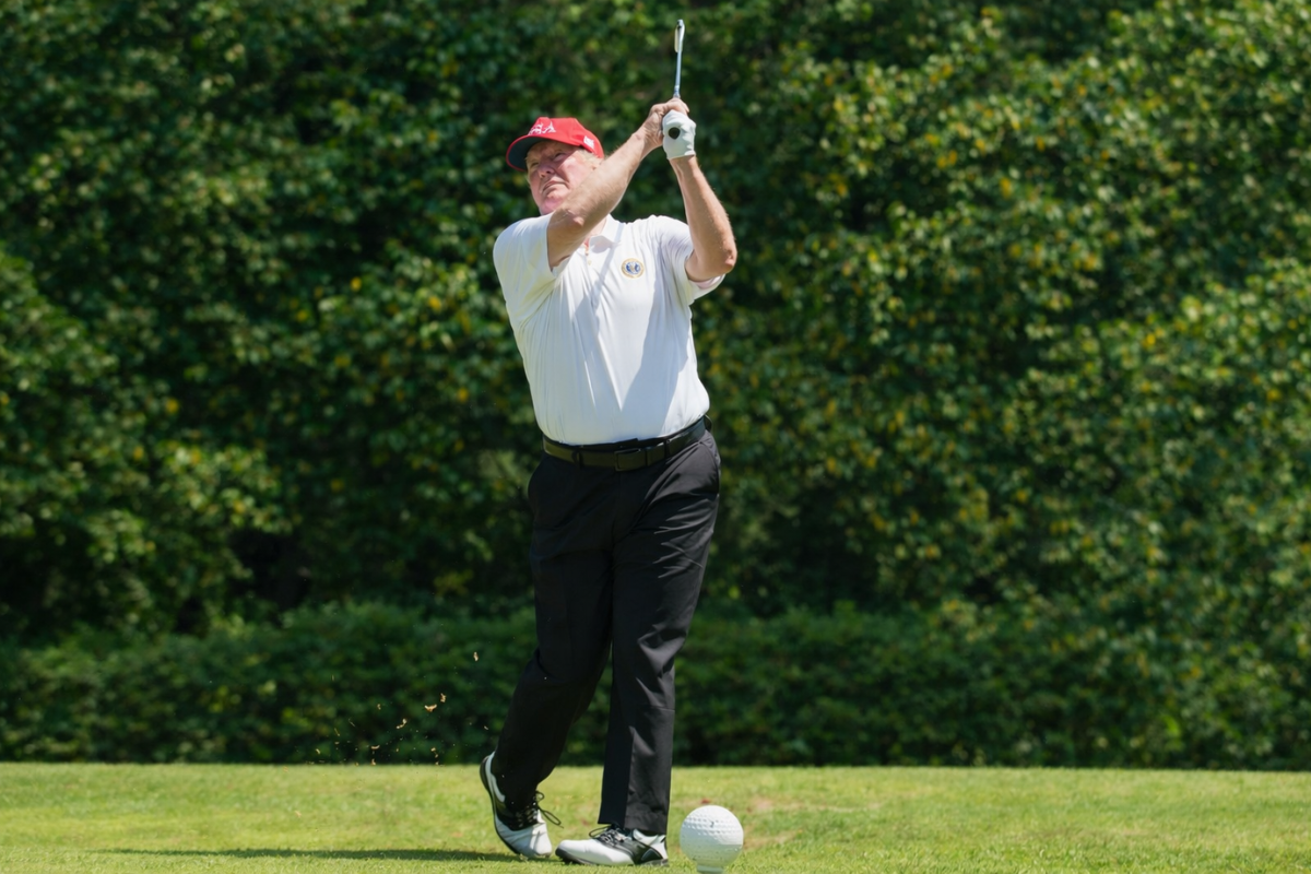 'His Swollen Ankles Likely Make It Too Painful' Trends Online After Trump Skips the Wheel at LIV Golf Virginia