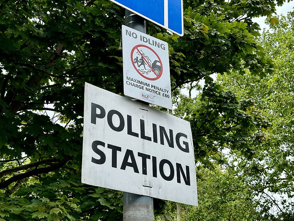 Why Britain's Two-Party System Is Beginning to Break Down