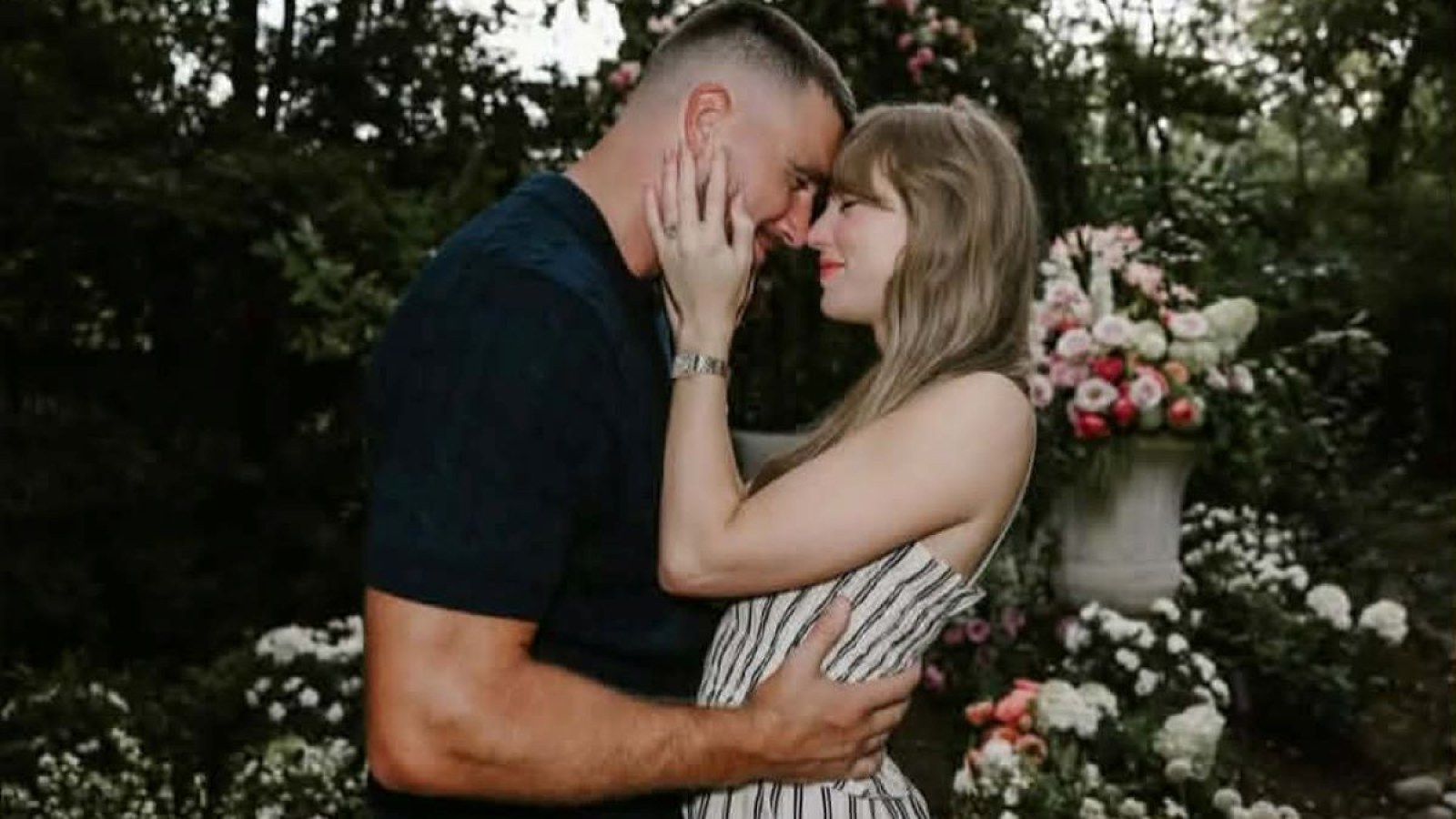Taylor Swift, Travis Kelce Wedding Update: Are Blake Lively and Karlie Kloss Invited?