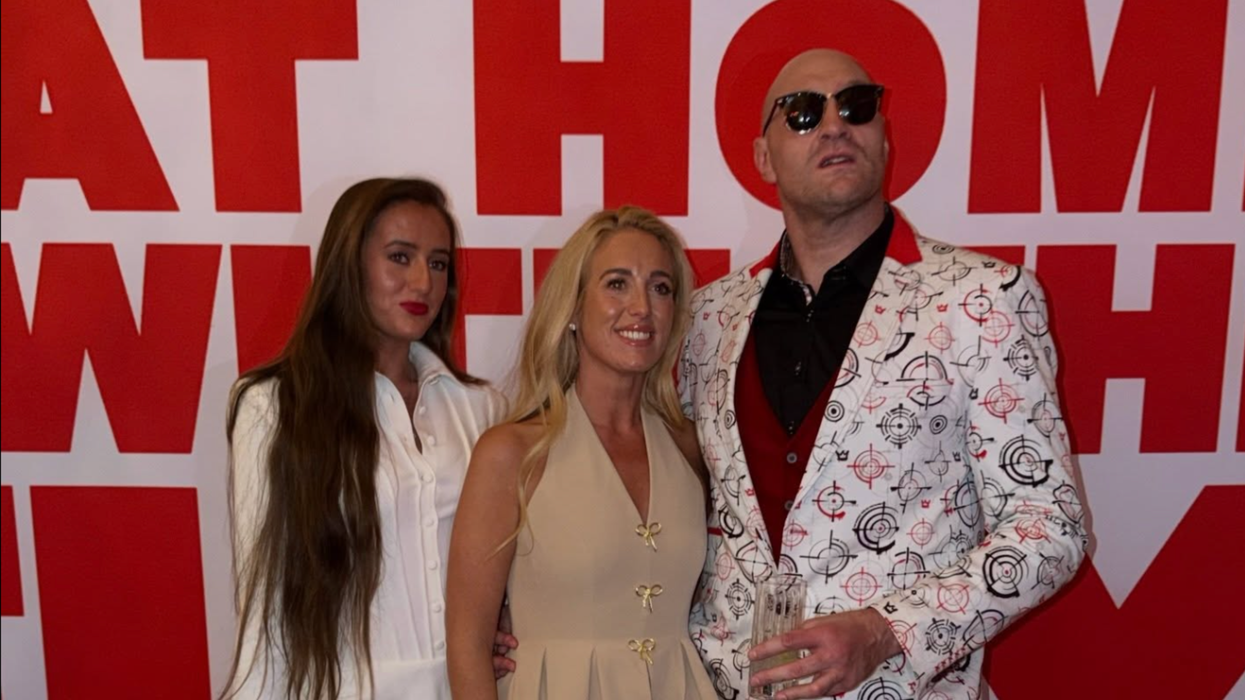 Boxing Champ Tyson Fury's 16-Year-Old Daughter Venezuela Fury Marries 19-Year-Old Noah Price in Lavish Wedding