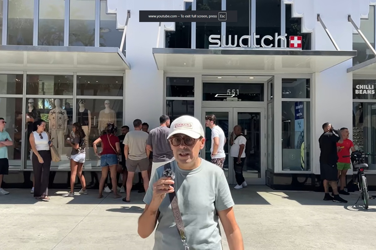 Swatch Mob Stampedes Long Island Mall For Special AP Release As Cop Pepper-Sprays Crowd
