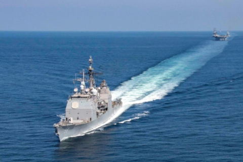 A US Navy guided missile cruiser