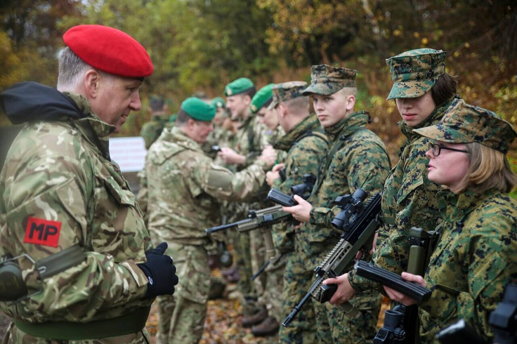 UK Labour Tells Jobless Youth to Consider the Army