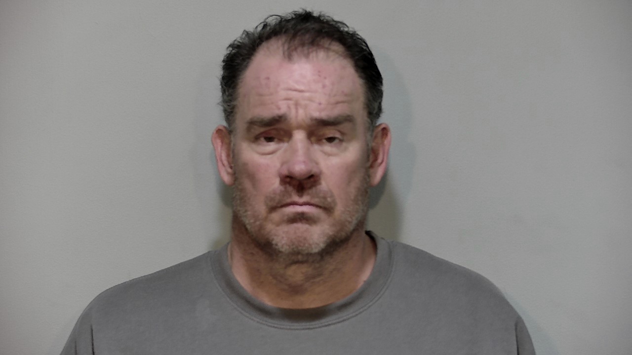 Florida Man Blamed 'Rough S**' for Blood-Soaked Home — Then Police Found His Wife Dead