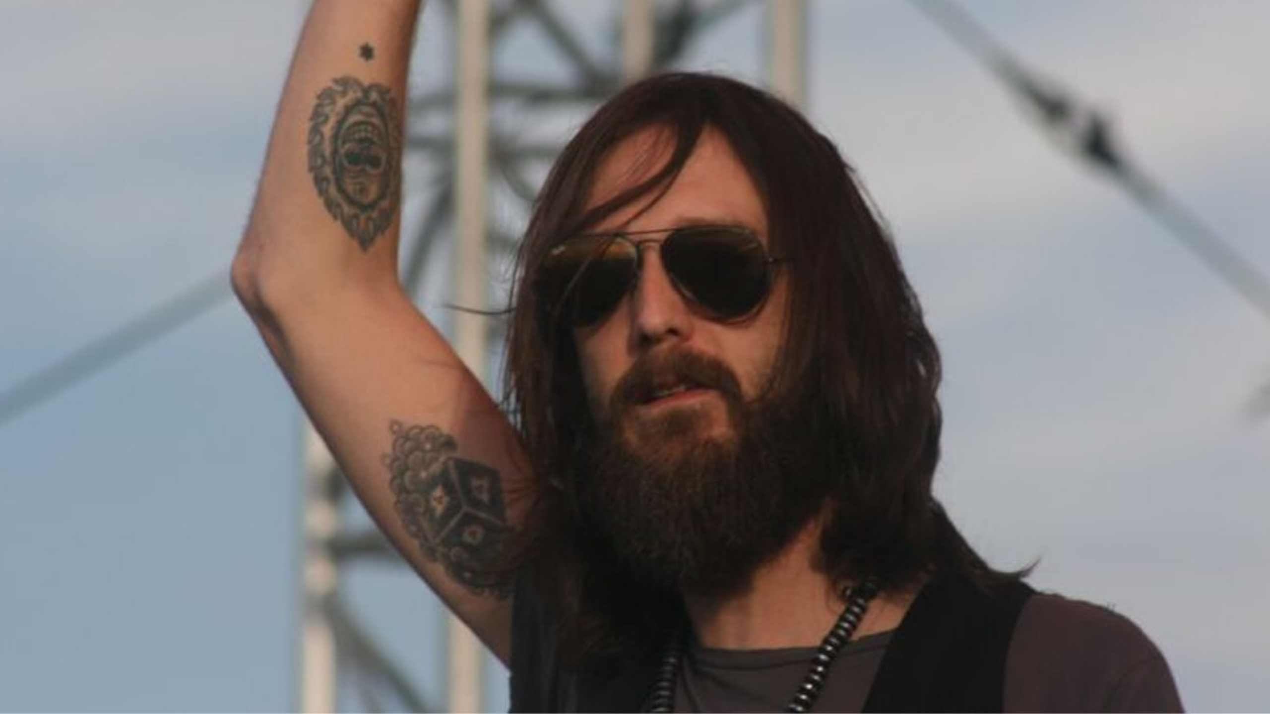 Chris Robinson Humiliated: Black Crowes Singer Sparks Mass Walkout After Insulting Florida Crowd Chanting 'U-S-A'