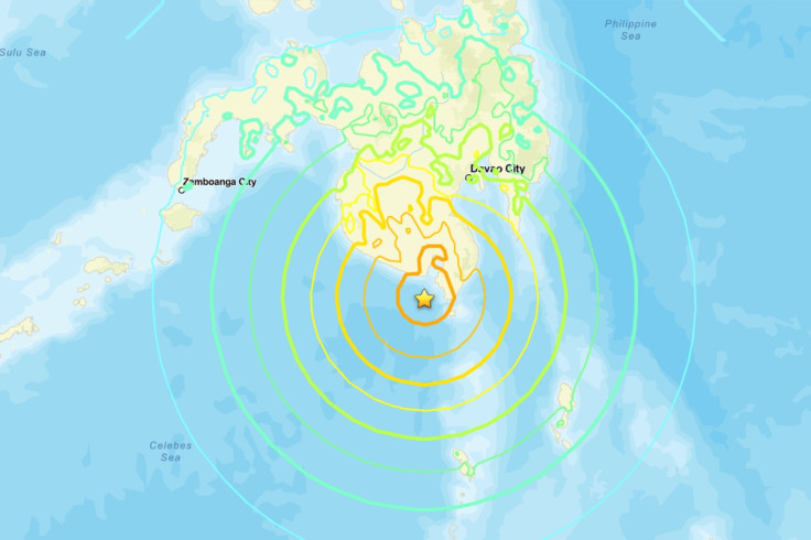 7.8 magnitude earthquake hit Mindanao in the Philippines